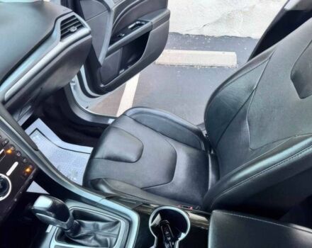 Білий Форд Фьюжен, об'ємом двигуна 2 л та пробігом 123 тис. км за 8000 $, фото 8 на Automoto.ua