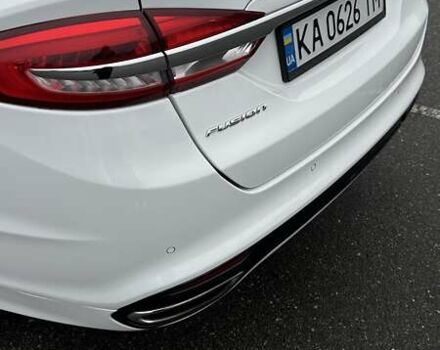 Білий Форд Фьюжен, об'ємом двигуна 2 л та пробігом 126 тис. км за 12000 $, фото 5 на Automoto.ua