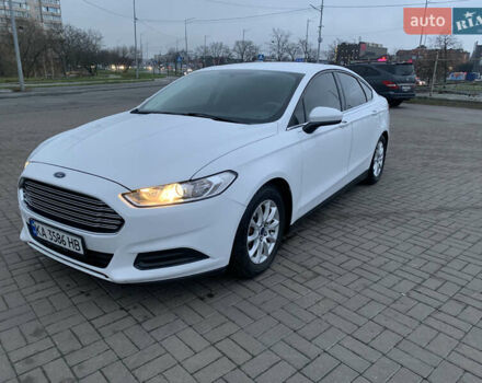 Белый Форд Фьюжн, объемом двигателя 2.5 л и пробегом 160 тыс. км за 10200 $, фото 4 на Automoto.ua