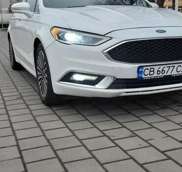 Белый Форд Фьюжн, объемом двигателя 2 л и пробегом 238 тыс. км за 11000 $, фото 3 на Automoto.ua