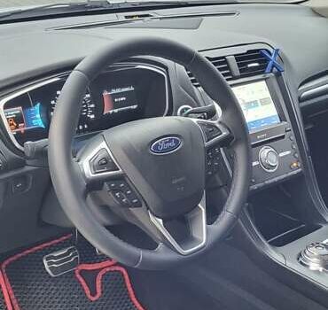 Белый Форд Фьюжн, объемом двигателя 2 л и пробегом 238 тыс. км за 11000 $, фото 10 на Automoto.ua