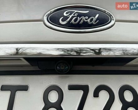Белый Форд Фьюжн, объемом двигателя 2 л и пробегом 260 тыс. км за 13400 $, фото 35 на Automoto.ua