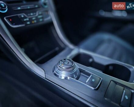 Белый Форд Фьюжн, объемом двигателя 2.49 л и пробегом 204 тыс. км за 12999 $, фото 20 на Automoto.ua