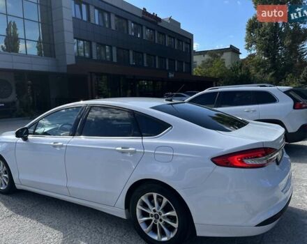 Форд Фьюжн 2016 в Полтаве на Automoto.ua Белый Форд Фьюжн, объемом двигателя 2.49 л и пробегом 153 тыс. км за 11200 $, фото 8 на Automoto.ua