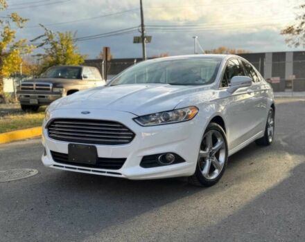 Білий Форд Фьюжен, об'ємом двигуна 2 л та пробігом 77 тис. км за 6200 $, фото 2 на Automoto.ua