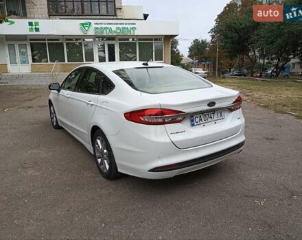 Білий Форд Фьюжен, об'ємом двигуна 2.5 л та пробігом 183 тис. км за 13300 $, фото 6 на Automoto.ua