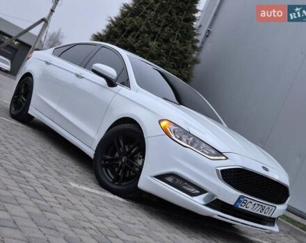 Белый Форд Фьюжн, объемом двигателя 2.49 л и пробегом 204 тыс. км за 12999 $, фото 2 на Automoto.ua