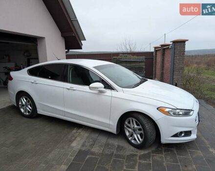 Белый Форд Фьюжн, объемом двигателя 1.5 л и пробегом 135 тыс. км за 8500 $, фото 1 на Automoto.ua