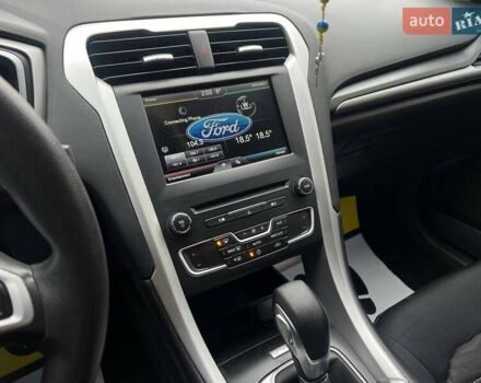 Білий Форд Фьюжен, об'ємом двигуна 2.49 л та пробігом 151 тис. км за 11200 $, фото 18 на Automoto.ua
