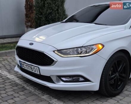 Белый Форд Фьюжн, объемом двигателя 2.49 л и пробегом 204 тыс. км за 12999 $, фото 10 на Automoto.ua