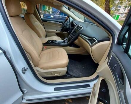 Білий Форд Фьюжен, об'ємом двигуна 2.5 л та пробігом 190 тис. км за 11700 $, фото 8 на Automoto.ua