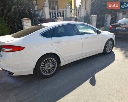 Білий Форд Фьюжен, об'ємом двигуна 2 л та пробігом 95 тис. км за 13500 $, фото 1 на Automoto.ua