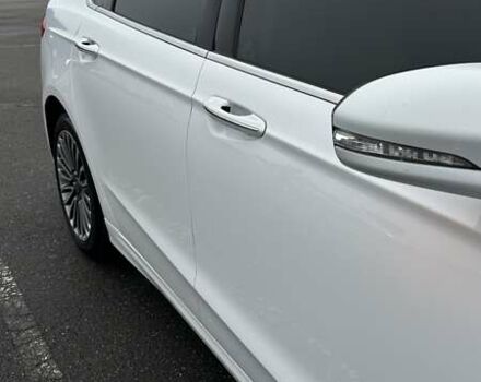 Білий Форд Фьюжен, об'ємом двигуна 2 л та пробігом 126 тис. км за 12000 $, фото 32 на Automoto.ua