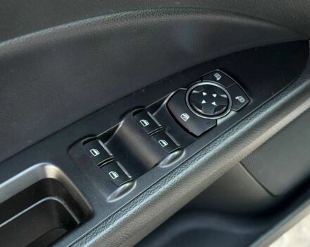 Белый Форд Фьюжн, объемом двигателя 1.5 л и пробегом 156 тыс. км за 11300 $, фото 17 на Automoto.ua