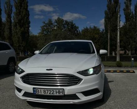 Форд Фьюжн 2016 в Полтаве на Automoto.ua Белый Форд Фьюжн, объемом двигателя 2.49 л и пробегом 153 тыс. км за 11200 $, фото 2 на Automoto.ua