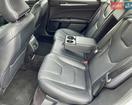 Белый Форд Фьюжн, объемом двигателя 2 л и пробегом 141 тыс. км за 12500 $, фото 45 на Automoto.ua