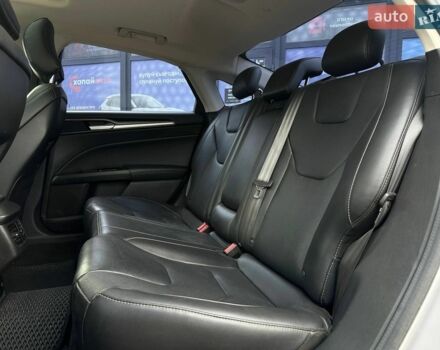 Белый Форд Фьюжн, объемом двигателя 2 л и пробегом 128 тыс. км за 13500 $, фото 18 на Automoto.ua
