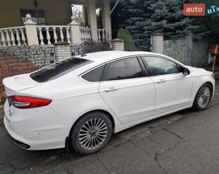 Білий Форд Фьюжен, об'ємом двигуна 2 л та пробігом 95 тис. км за 13500 $, фото 5 на Automoto.ua