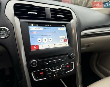 Белый Форд Фьюжн, объемом двигателя 2 л и пробегом 260 тыс. км за 13400 $, фото 20 на Automoto.ua