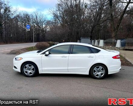 Белый Форд Фьюжн, объемом двигателя 2.5 л и пробегом 192 тыс. км за 12000 $, фото 2 на Automoto.ua