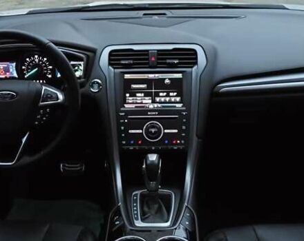 Белый Форд Фьюжн, объемом двигателя 2.5 л и пробегом 176 тыс. км за 13920 $, фото 9 на Automoto.ua