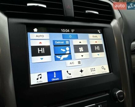 Белый Форд Фьюжн, объемом двигателя 2 л и пробегом 260 тыс. км за 13400 $, фото 22 на Automoto.ua