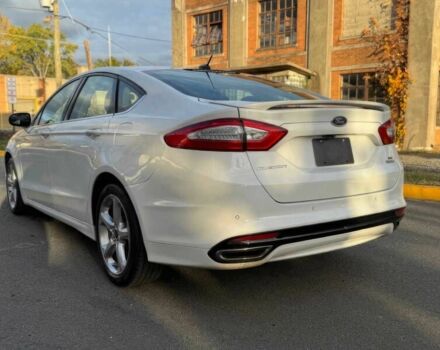 Білий Форд Фьюжен, об'ємом двигуна 2 л та пробігом 77 тис. км за 6200 $, фото 5 на Automoto.ua