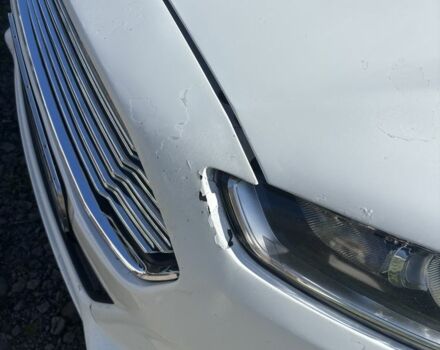 Белый Форд Фьюжн, объемом двигателя 2.5 л и пробегом 3 тыс. км за 6500 $, фото 5 на Automoto.ua