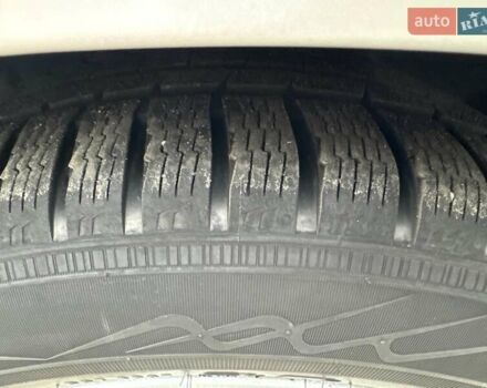 Белый Форд Фьюжн, объемом двигателя 2 л и пробегом 260 тыс. км за 13400 $, фото 39 на Automoto.ua