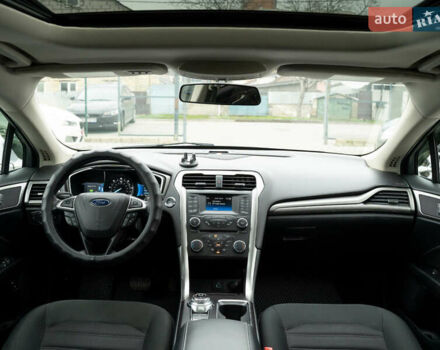 Белый Форд Фьюжн, объемом двигателя 2 л и пробегом 176 тыс. км за 13900 $, фото 11 на Automoto.ua