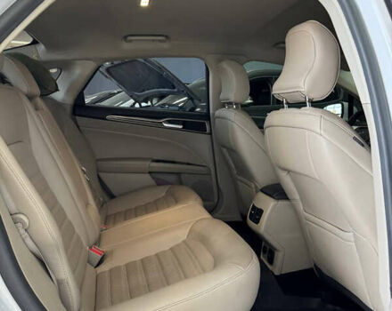 Белый Форд Фьюжн, объемом двигателя 2 л и пробегом 160 тыс. км за 16900 $, фото 17 на Automoto.ua