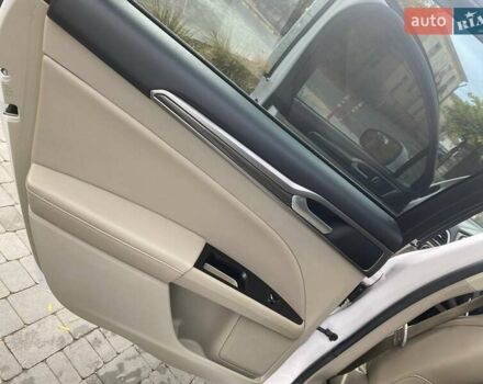 Форд Фьюжен 2017 у Одесі на Automoto.ua Білий Форд Фьюжен, об'ємом двигуна 2 л та пробігом 162 тис. км за 16000 $, фото 15 на Automoto.ua