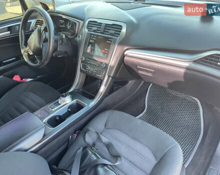 Белый Форд Фьюжн, объемом двигателя 2.49 л и пробегом 170 тыс. км за 11300 $, фото 13 на Automoto.ua