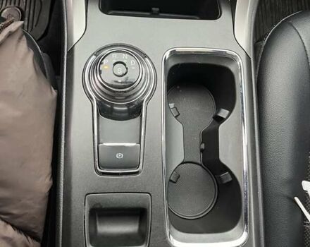 Белый Форд Фьюжн, объемом двигателя 2 л и пробегом 133 тыс. км за 15000 $, фото 16 на Automoto.ua