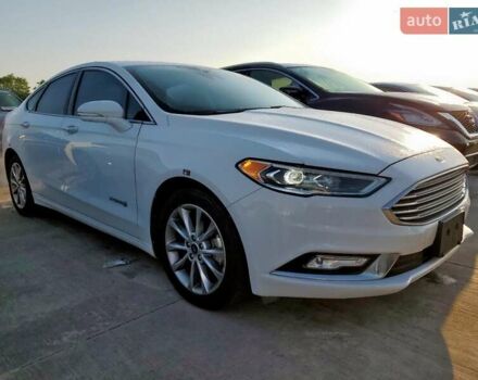 Білий Форд Фьюжен, об'ємом двигуна 2 л та пробігом 132 тис. км за 2500 $, фото 3 на Automoto.ua