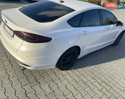 Белый Форд Фьюжн, объемом двигателя 2.49 л и пробегом 170 тыс. км за 11300 $, фото 8 на Automoto.ua