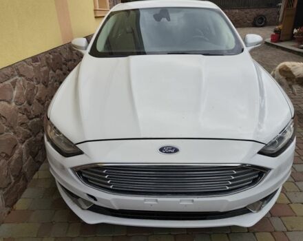 Белый Форд Фьюжн, объемом двигателя 2 л и пробегом 210 тыс. км за 650 $, фото 1 на Automoto.ua