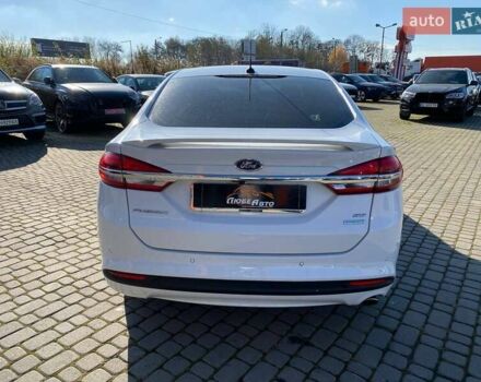 Білий Форд Фьюжен, об'ємом двигуна 1.5 л та пробігом 14 тис. км за 13600 $, фото 5 на Automoto.ua