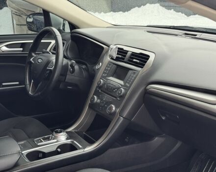 Білий Форд Фьюжен, об'ємом двигуна 2.5 л та пробігом 252 тис. км за 9400 $, фото 20 на Automoto.ua