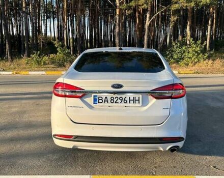 Білий Форд Фьюжен, об'ємом двигуна 2.49 л та пробігом 171 тис. км за 10499 $, фото 7 на Automoto.ua