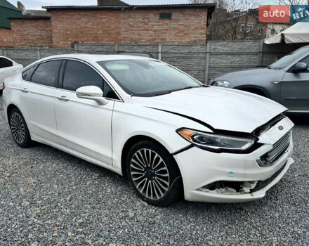 Білий Форд Фьюжен, об'ємом двигуна 2 л та пробігом 135 тис. км за 8500 $, фото 7 на Automoto.ua