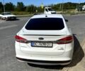 Білий Форд Фьюжен, об'ємом двигуна 2 л та пробігом 196 тис. км за 12500 $, фото 4 на Automoto.ua