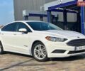 Білий Форд Фьюжен, об'ємом двигуна 2 л та пробігом 150 тис. км за 12900 $, фото 4 на Automoto.ua