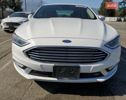 Белый Форд Фьюжн, объемом двигателя 0 л и пробегом 88 тыс. км за 2400 $, фото 4 на Automoto.ua