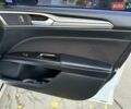 Белый Форд Фьюжн, объемом двигателя 2 л и пробегом 303 тыс. км за 12940 $, фото 19 на Automoto.ua