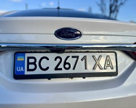 Белый Форд Фьюжн, объемом двигателя 2 л и пробегом 111 тыс. км за 14000 $, фото 7 на Automoto.ua