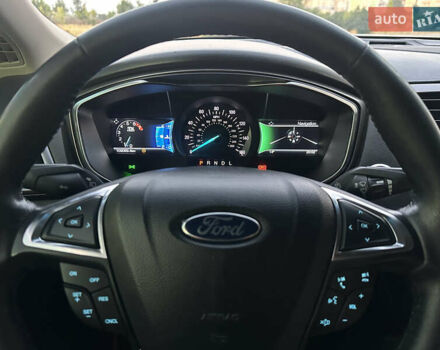 Білий Форд Фьюжен, об'ємом двигуна 2.5 л та пробігом 109 тис. км за 13200 $, фото 32 на Automoto.ua