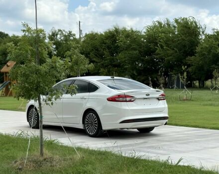 Форд Фьюжн 2017 в Ивано-Франковске на Automoto.ua Белый Форд Фьюжн, объемом двигателя 2 л и пробегом 68 тыс. км за 8500 $, фото 6 на Automoto.ua