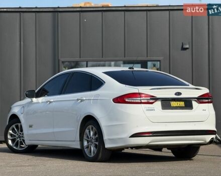 Белый Форд Фьюжн, объемом двигателя 2 л и пробегом 182 тыс. км за 15650 $, фото 24 на Automoto.ua