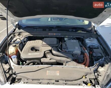 Белый Форд Фьюжн, объемом двигателя 0 л и пробегом 88 тыс. км за 2400 $, фото 10 на Automoto.ua